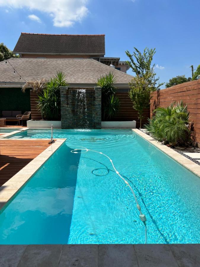 Grandcraftsman Style With Pool And Hot Tub/ Center To Of * La Nouvelle-Orléans