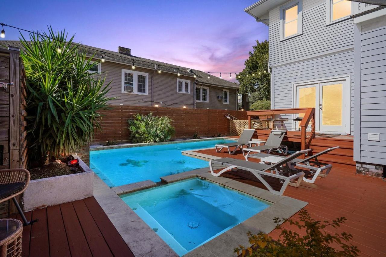 Hébergement de vacances Grandcraftsman Style With Pool And Hot Tub/ Center To Of