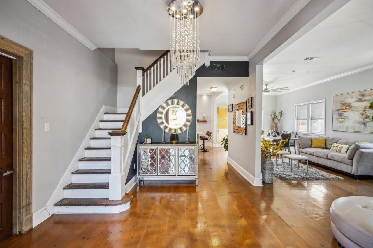 Grandcraftsman Style With Pool And Hot Tub/ Center To Of La Nouvelle-Orléans