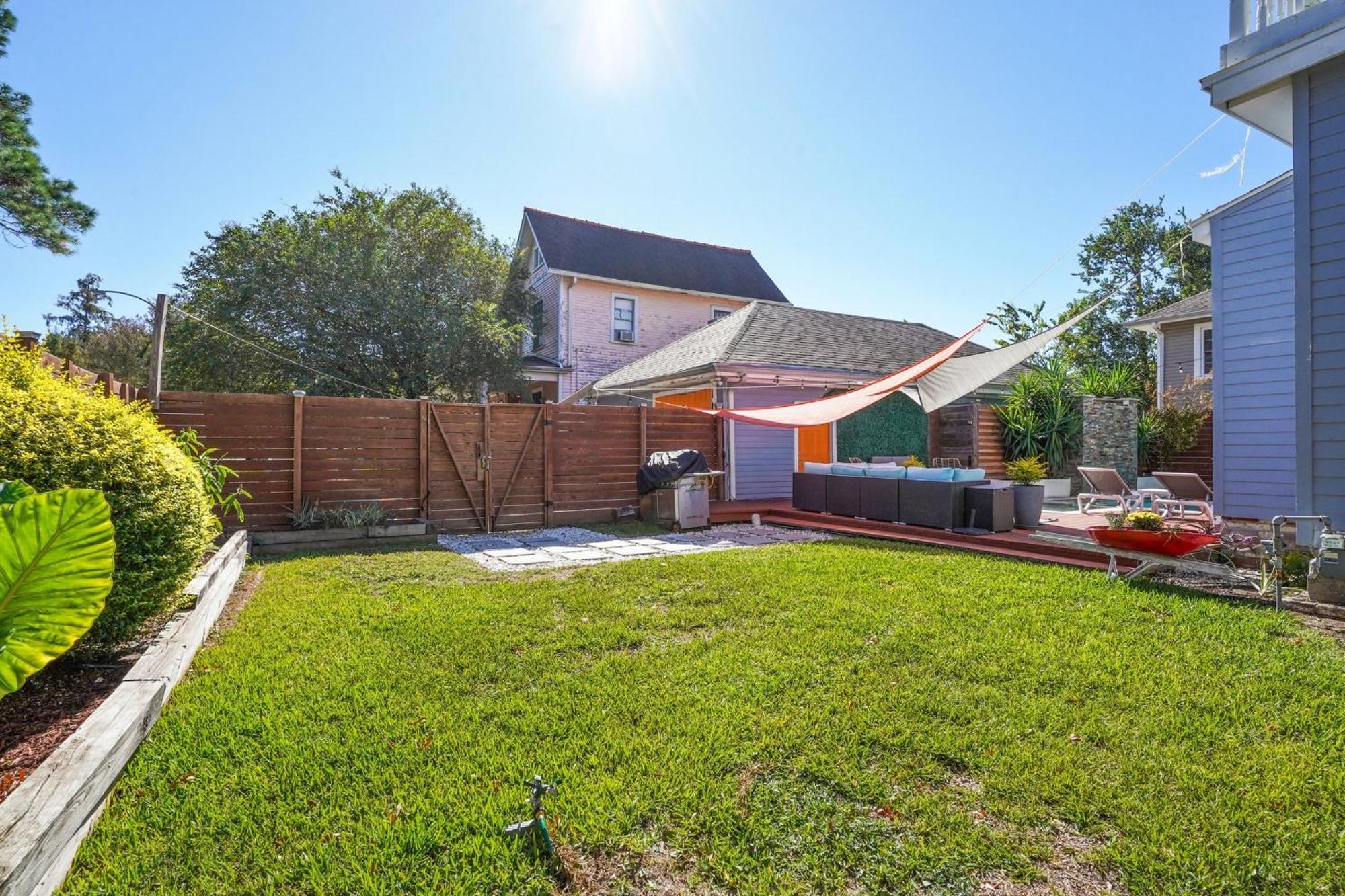 Grandcraftsman Style With Pool And Hot Tub/ Center To Of Hébergement de vacances